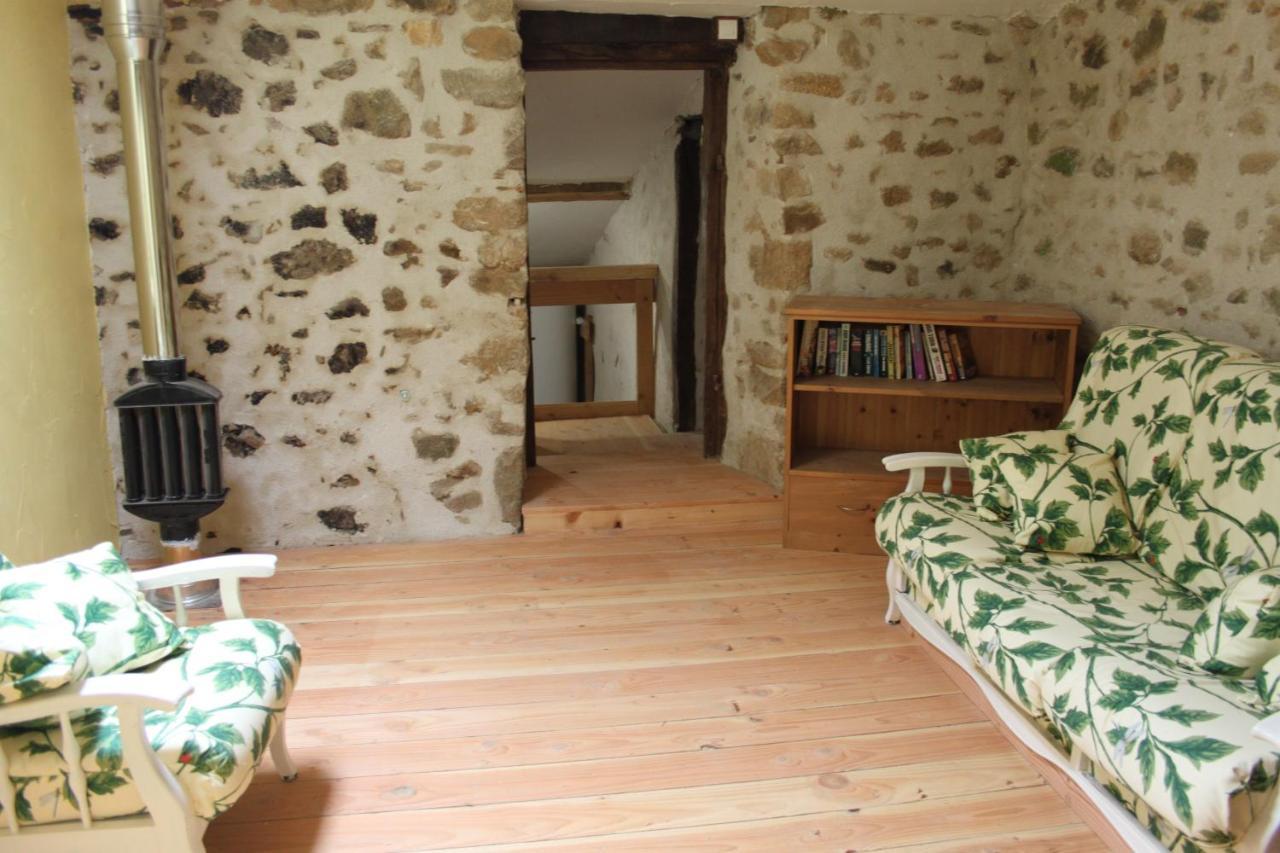 Gite La Pimparola Villa Nouic Dış mekan fotoğraf